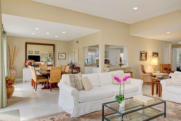 Dining room, Interior, Living room, Recessed Lighting