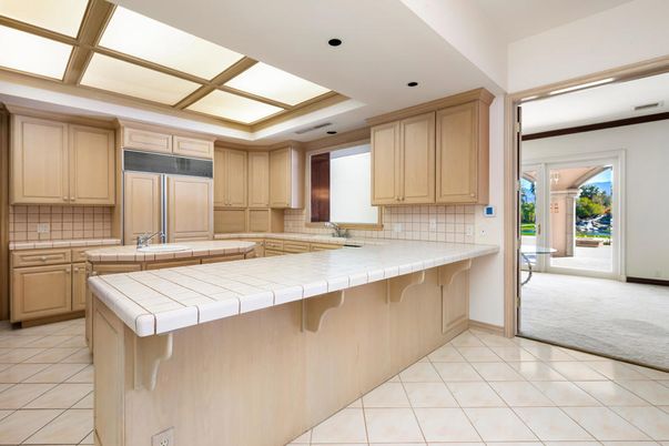 Interior, Kitchen, Recessed Lighting, Tile Countertops