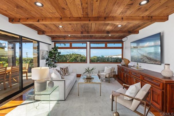 Interior, Living room, Recessed Lighting, Water, Wooden Beams, Wooden Ceilings