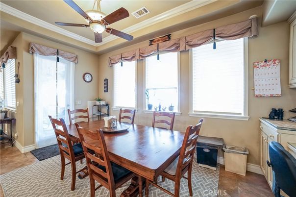 Dining room, Interior