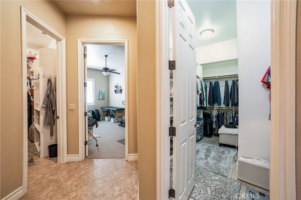 Interior, Walk-in Closets