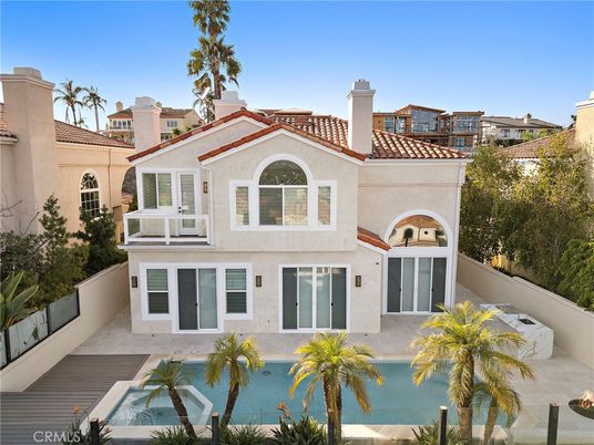 Exterior, Facade, Pool, Spanish Mediterranean
