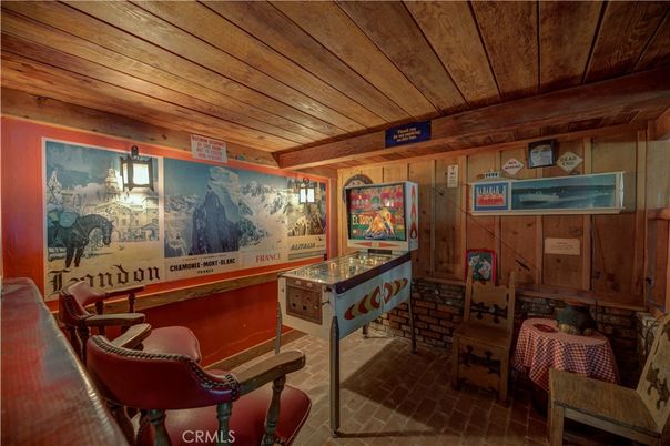 Game Room, Interior, Wooden Ceilings, Wooden Walls