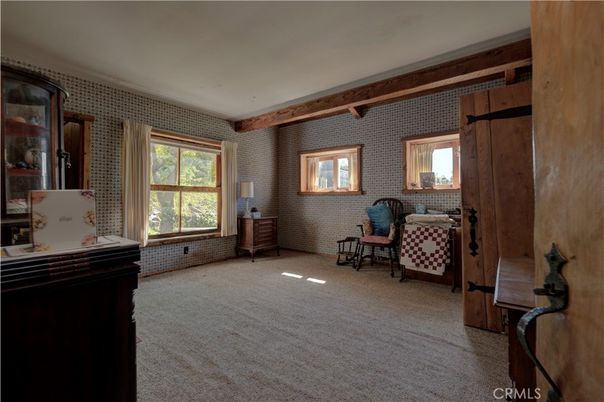 Empty room, Interior, Stone Walls, Wooden Beams