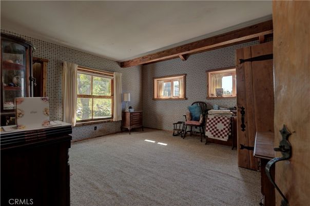 Empty room, Interior, Stone Walls, Wooden Beams