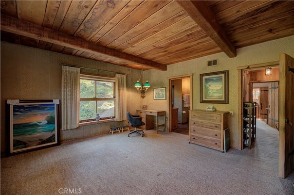 Chandelier, Home Office, Interior, Wooden Beams, Wooden Ceilings