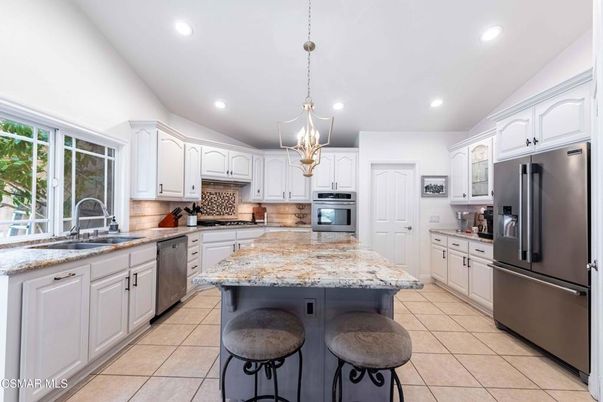 Interior, Kitchen, Pendant Lights, Recessed Lighting, Stainless Steel Appliances