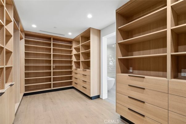 Interior, Recessed Lighting, Walk-in Closets, Wood Texture Flooring