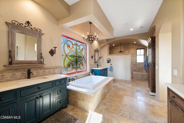 Bathroom, Chandelier, Interior, Pendant Lights, Recessed Lighting