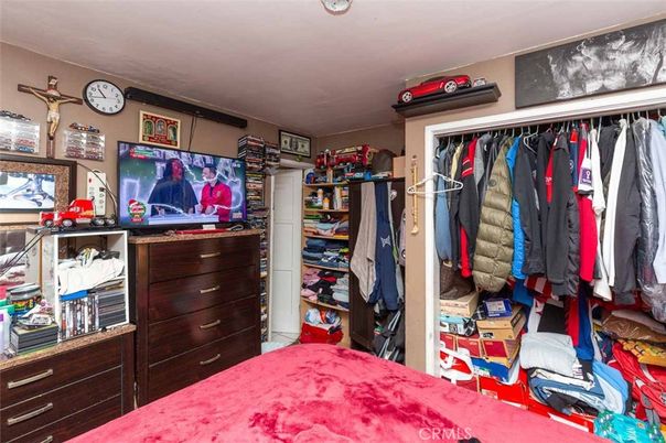 Interior, Walk-in Closets