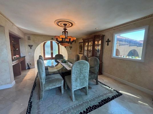 Chandelier, Dining room, Interior, Recessed Lighting