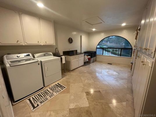 Interior, Recessed Lighting, Washer