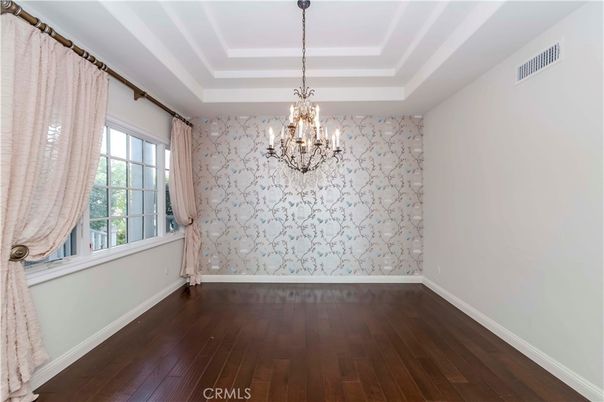Chandelier, Empty room, Interior, Wood Texture Flooring