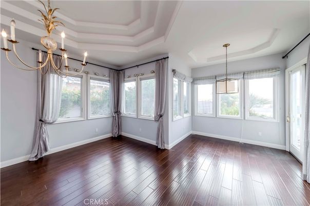 Chandelier, Empty room, Interior, Pendant Lights, Wood Texture Flooring