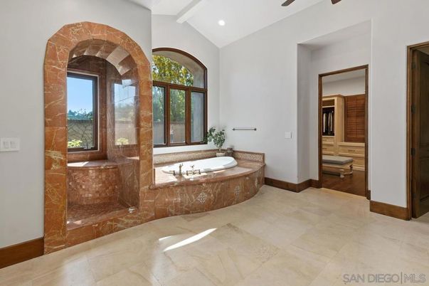 Bathroom, Interior, Recessed Lighting, Wood Texture Flooring