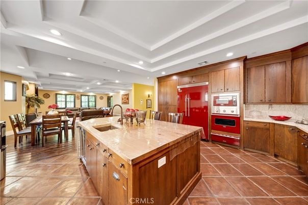 Dining room, Interior, Kitchen, Recessed Lighting