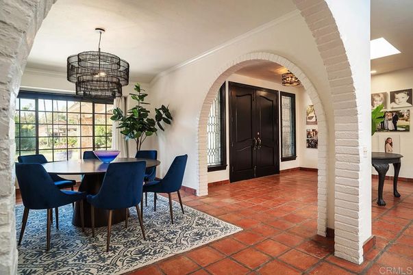 Dining room, Interior, Pendant Lights