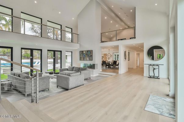 Dining room, Interior, Living room, Recessed Lighting, Wood Texture Flooring