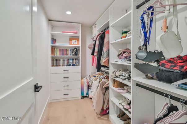 Interior, Recessed Lighting, Walk-in Closets, Wood Texture Flooring