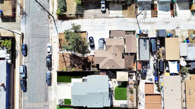 Exterior, Drone