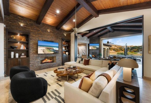 Fireplace, Interior, Living room, Pendant Lights, Recessed Lighting, Stone Walls, Wooden Beams, Wooden Ceilings