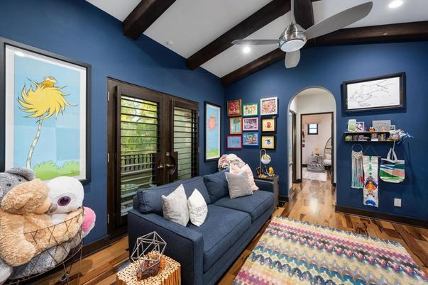 Interior, Living room, Recessed Lighting, Wooden Beams, Wood Texture Flooring
