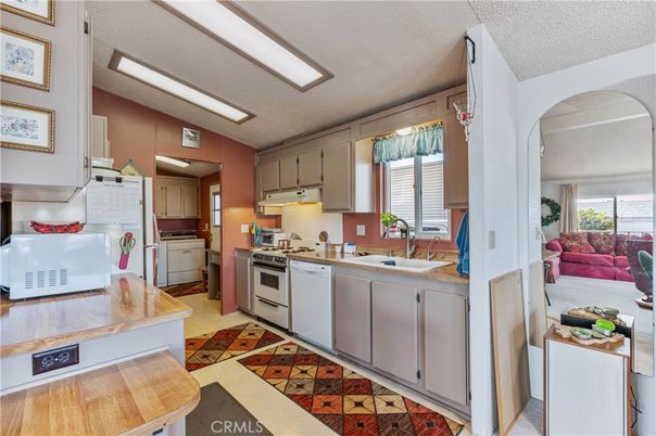 Interior, Kitchen, Stainless Steel Appliances