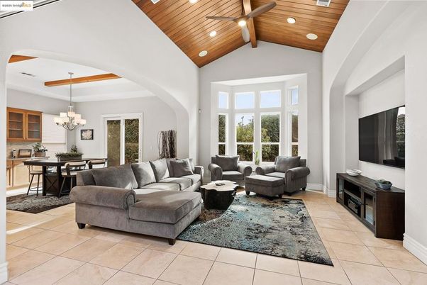 Chandelier, Dining room, Interior, Living room, Recessed Lighting, Wooden Beams, Wooden Ceilings