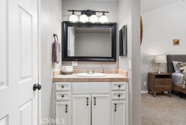 Bathroom, Interior, Tile Countertops