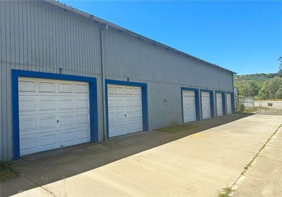 Detached Garage, Exterior