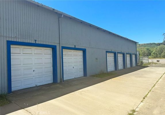 Detached Garage, Exterior