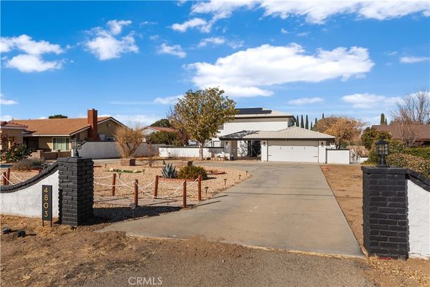 Backyard, Detached Garage, Exterior