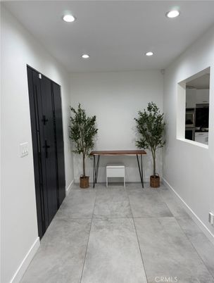 Interior, Recessed Lighting