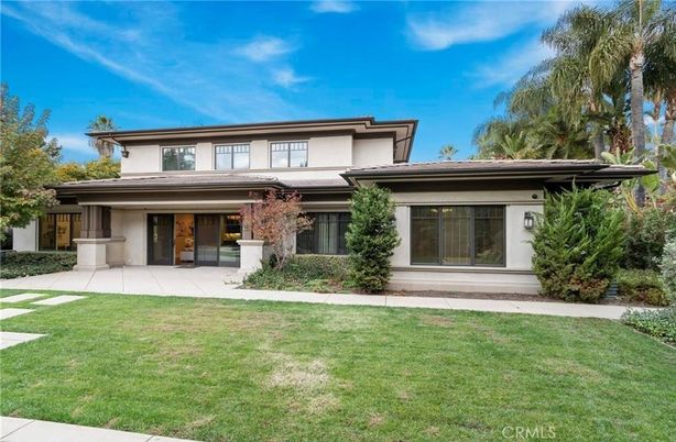Backyard, Exterior, Facade, Mediterranean