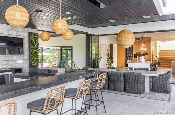 Dining room, Interior, Pendant Lights, Recessed Lighting, Wooden Ceilings