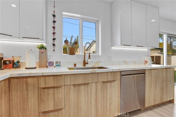 Interior, Kitchen, Stainless Steel Appliances, Wood Texture Flooring