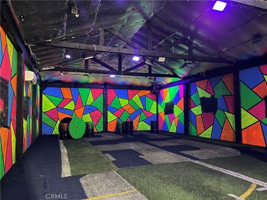Interior, Projection Screen