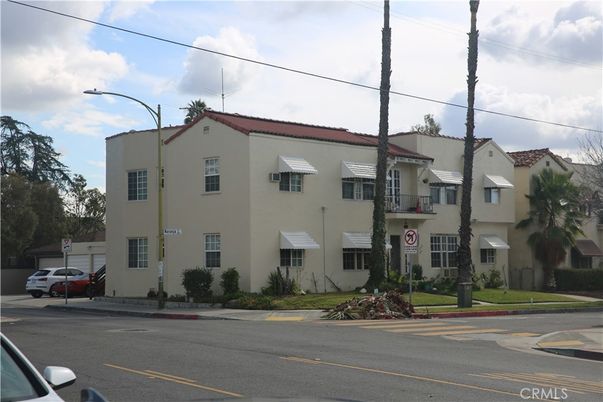 Exterior, Facade, Condo Building