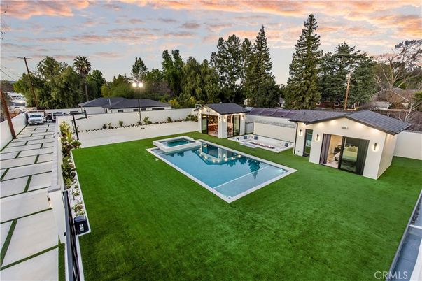 Backyard, Exterior, Pool