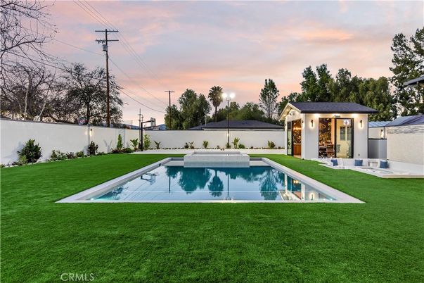 Backyard, Exterior, Pool