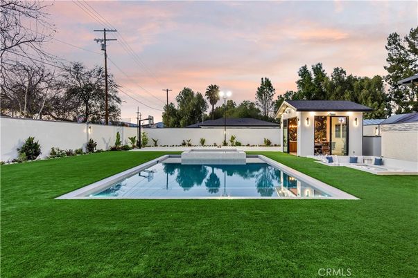 Backyard, Exterior, Pool