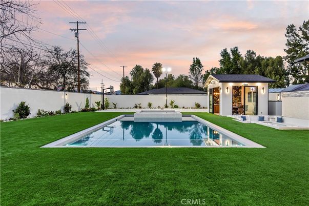 Backyard, Exterior, Pool