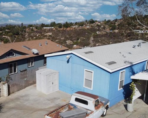 Exterior, Drone