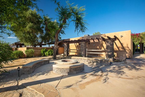 Backyard, Exterior