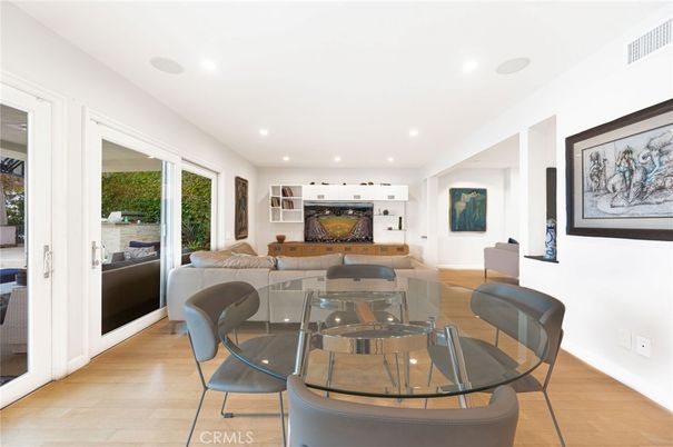 Dining room, Interior, Living room, Recessed Lighting, Wood Texture Flooring