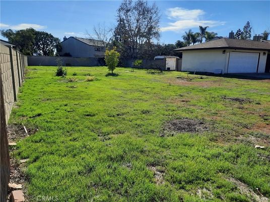 Backyard, Detached Garage, Exterior