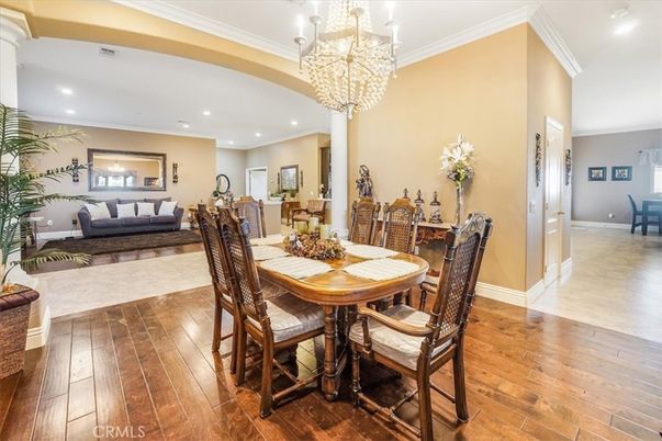 Chandelier, Dining room, Interior, Recessed Lighting, Wood Texture Flooring