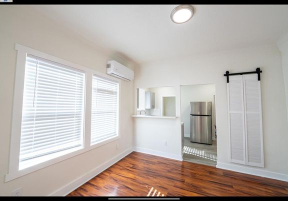 Empty room, Interior, Stainless Steel Appliances, Wood Texture Flooring