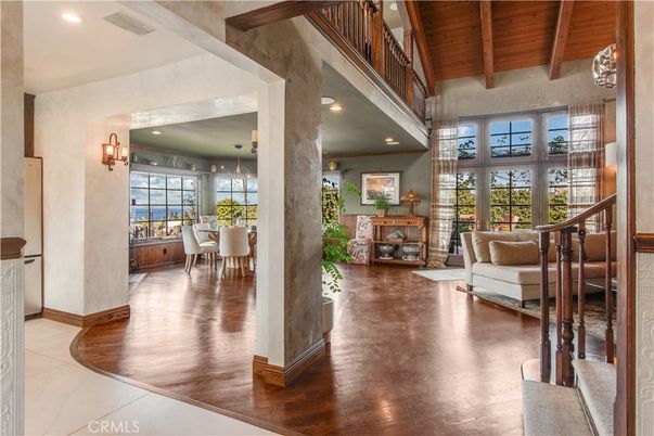 Dining room, Interior, Living room, Pendant Lights, Recessed Lighting, Wooden Beams, Wooden Ceilings, Wood Texture Flooring