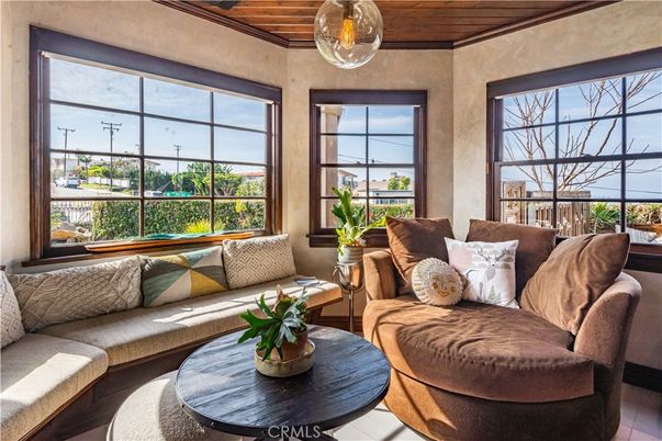 Interior, Living room, Pendant Lights, Wooden Ceilings, Wood Texture Flooring